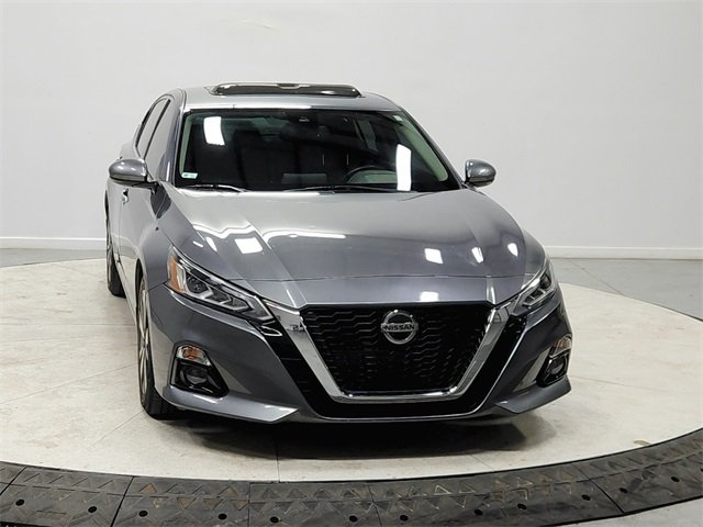 Used 2020 Nissan Altima SL with VIN 1N4BL4EV1LN314166 for sale in Savannah, TN