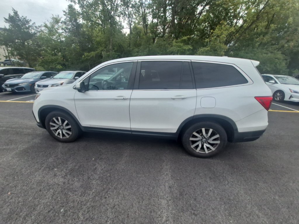 Used 2021 Platinum White Pearl Honda EX image 4
