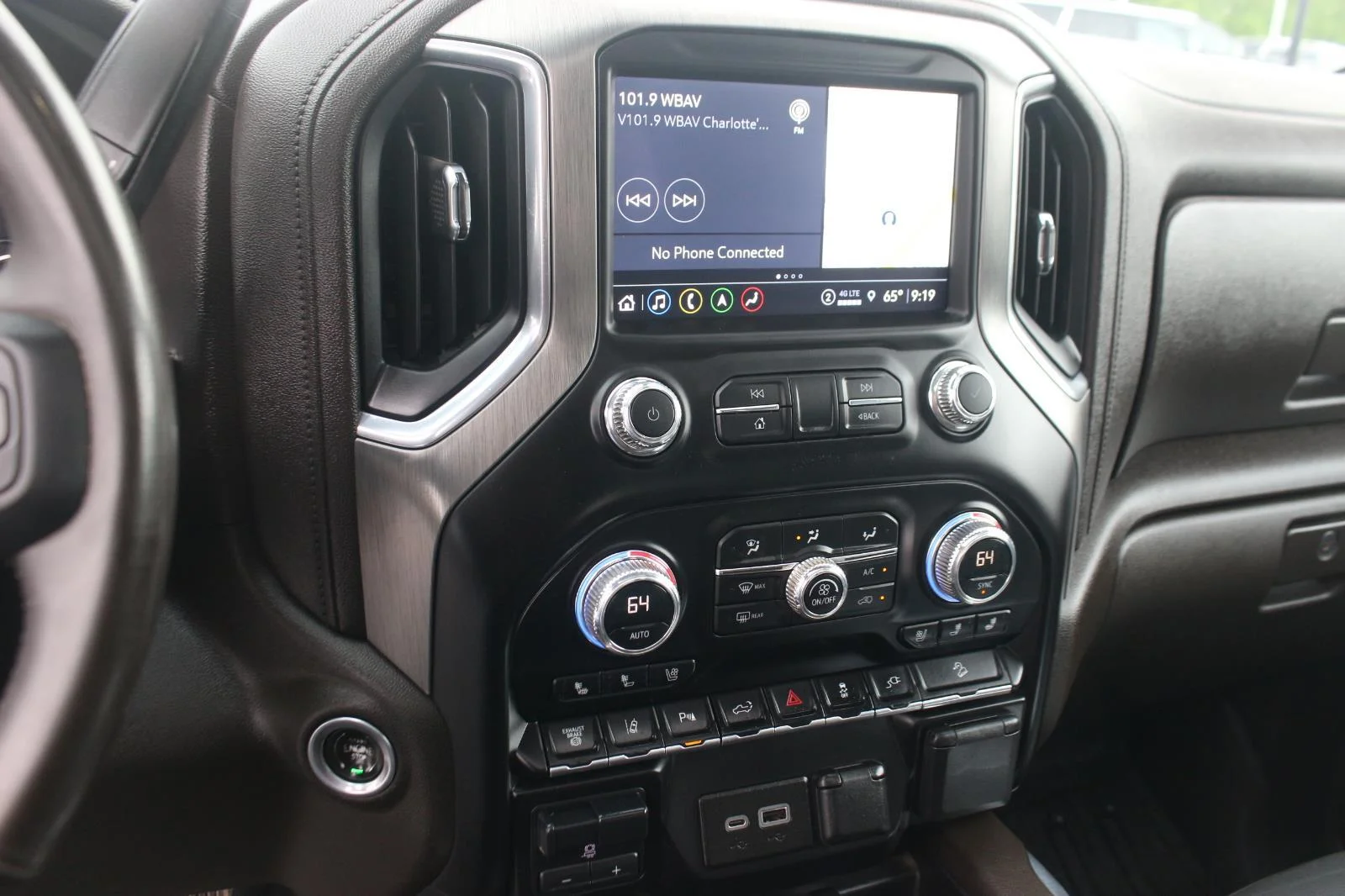 Used 2023 Ebony Twilight Metallic GMC Denali image 23