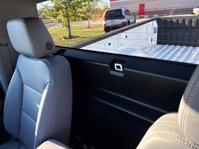 Used 2022 White GMC SLE image 14