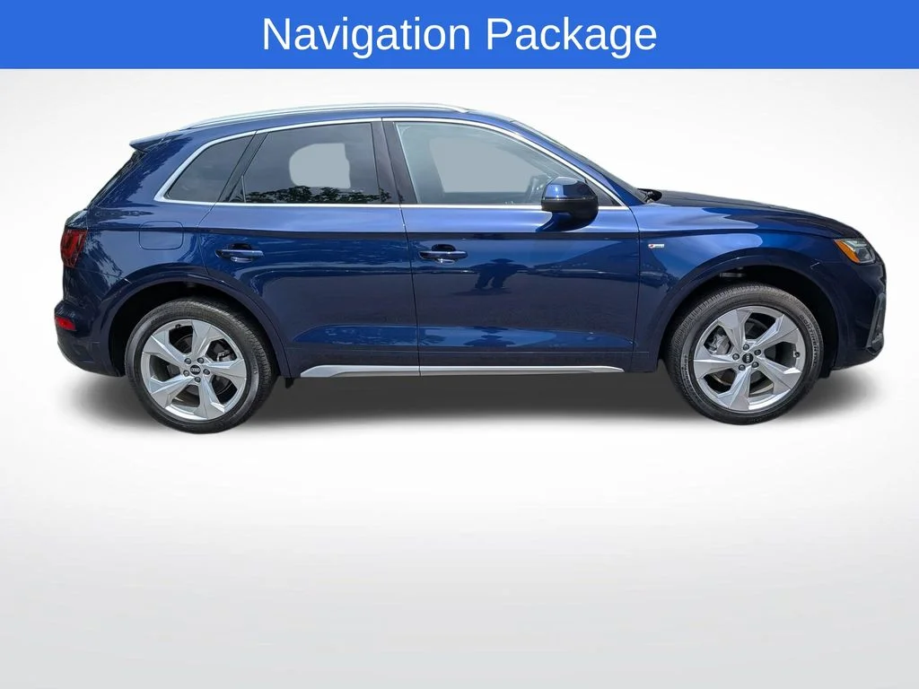 Used 2022  Audi 45 S line Premium Plus image 2