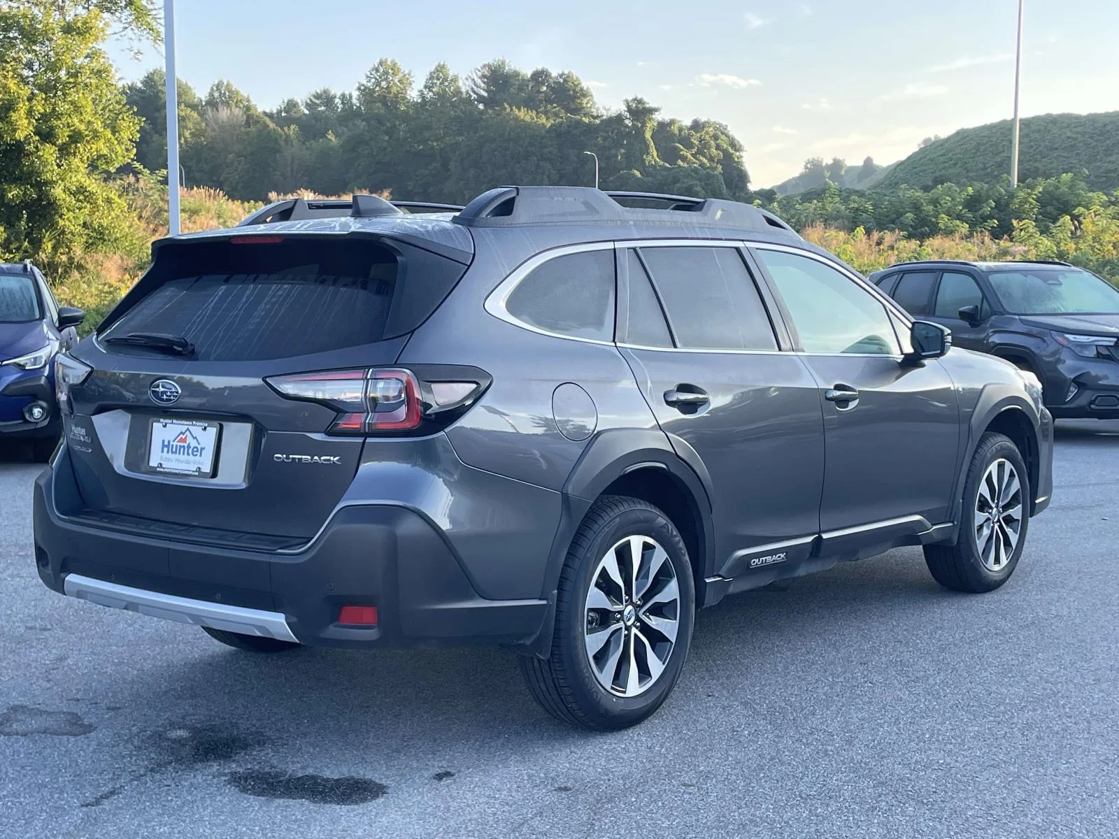Used 2025 Magnetite Gray Metallic Subaru Limited image 27
