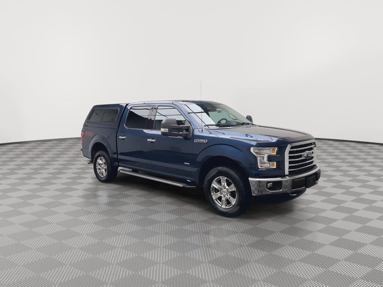 Used 2016 Blue Jeans Metallic Ford XLT image 31