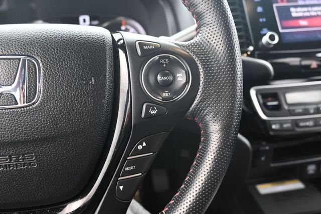 Used 2023  Honda Black Edition image 19