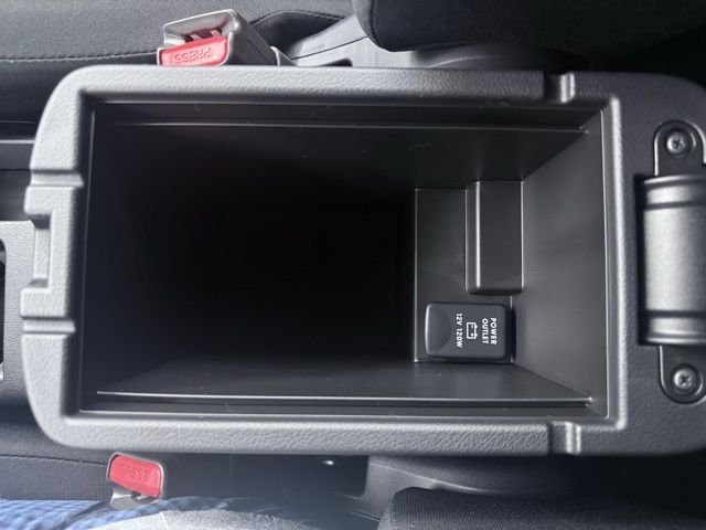 2025 Mitsubishi Outlander Sport ES - Photo 34