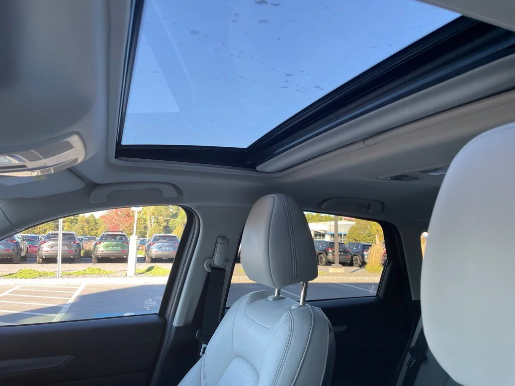 Certified Used 2024 White Mazda 2.5 S Preferred Package image 13