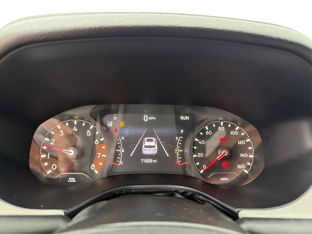 Used 2023 Redline Pearlcoat Jeep Limited image 16