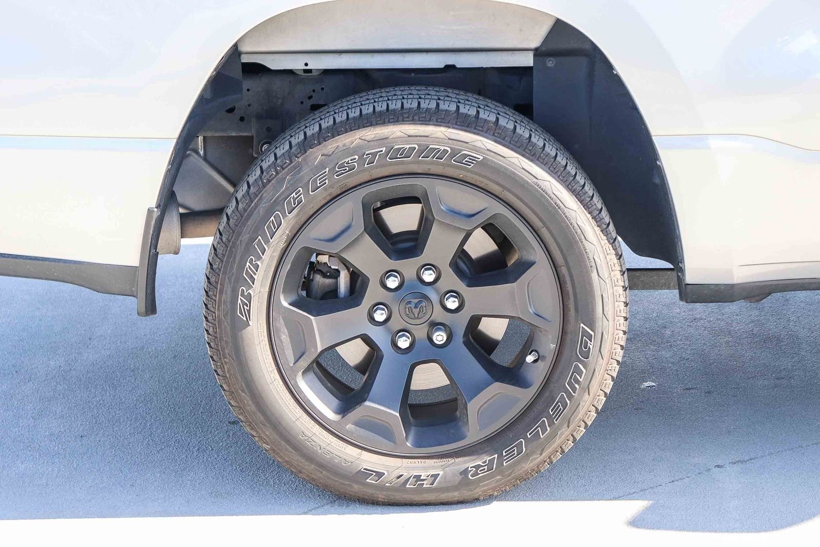 Used 2023 Silver Ram Big Horn/Lone Star image 9