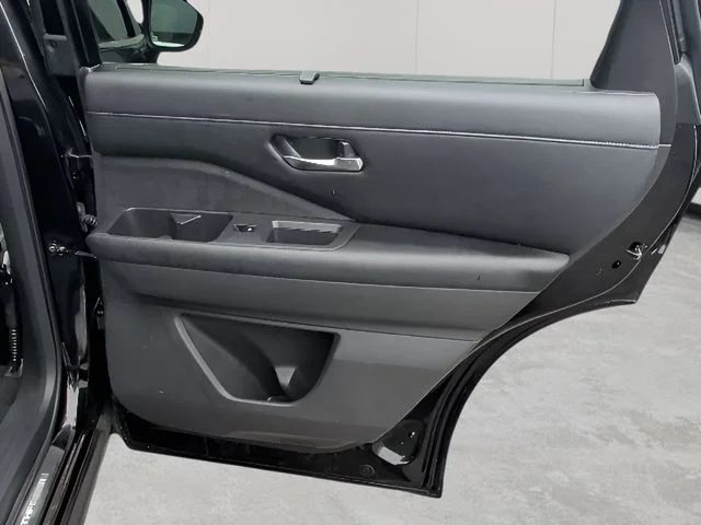 Used 2023 Black Nissan SL image 46
