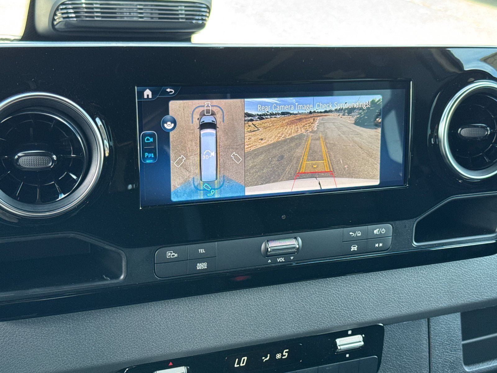 New 2026 Pebble Grey Mercedes-Benz Crew 170 WB image 22