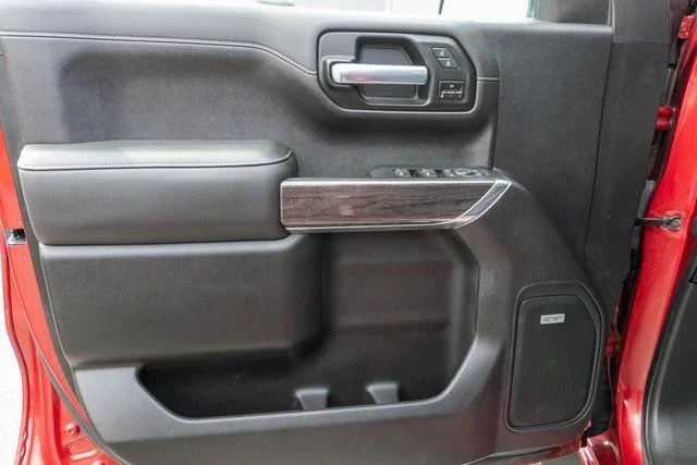 Used 2020 Red Chevrolet LTZ image 17