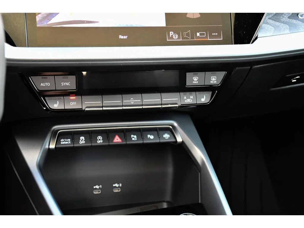 New 2026 Brilliant Black Audi Premium image 34
