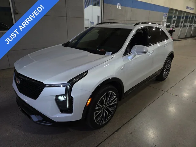 2024 Cadillac XT4 Sport