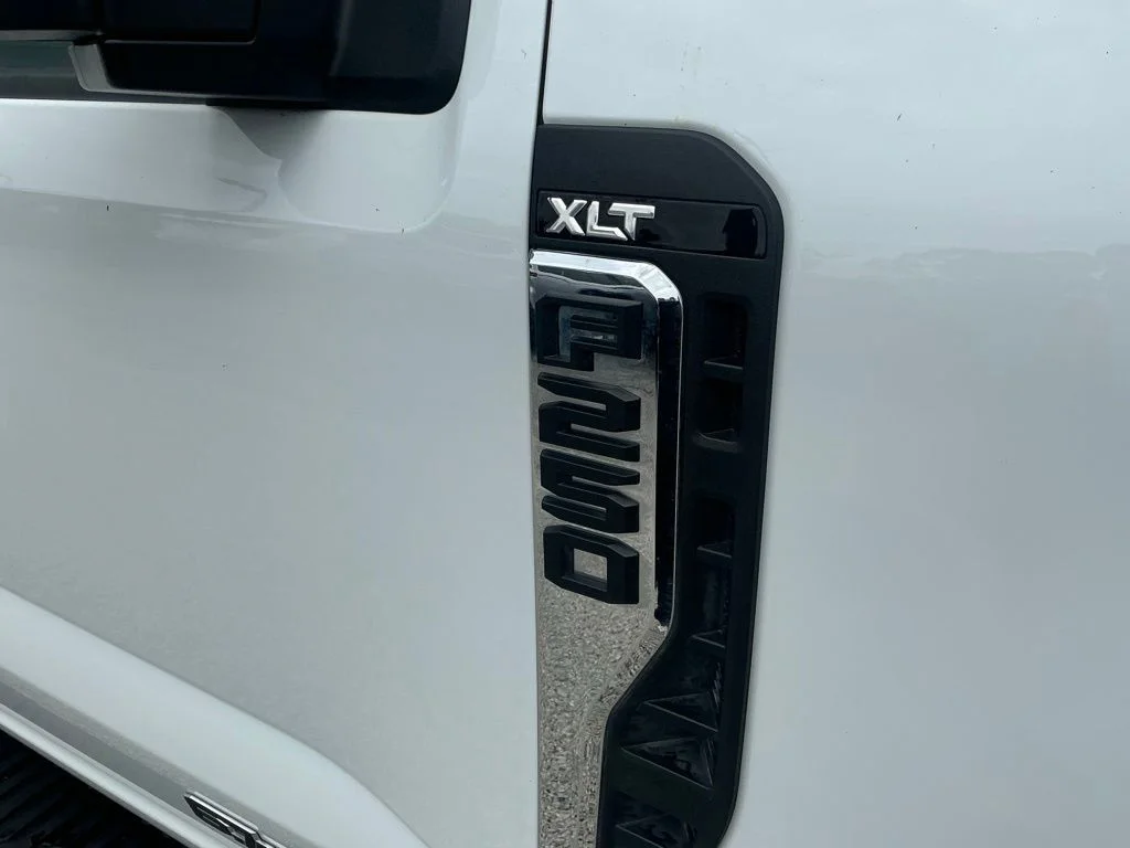 Used 2025 White Ford XLT image 26