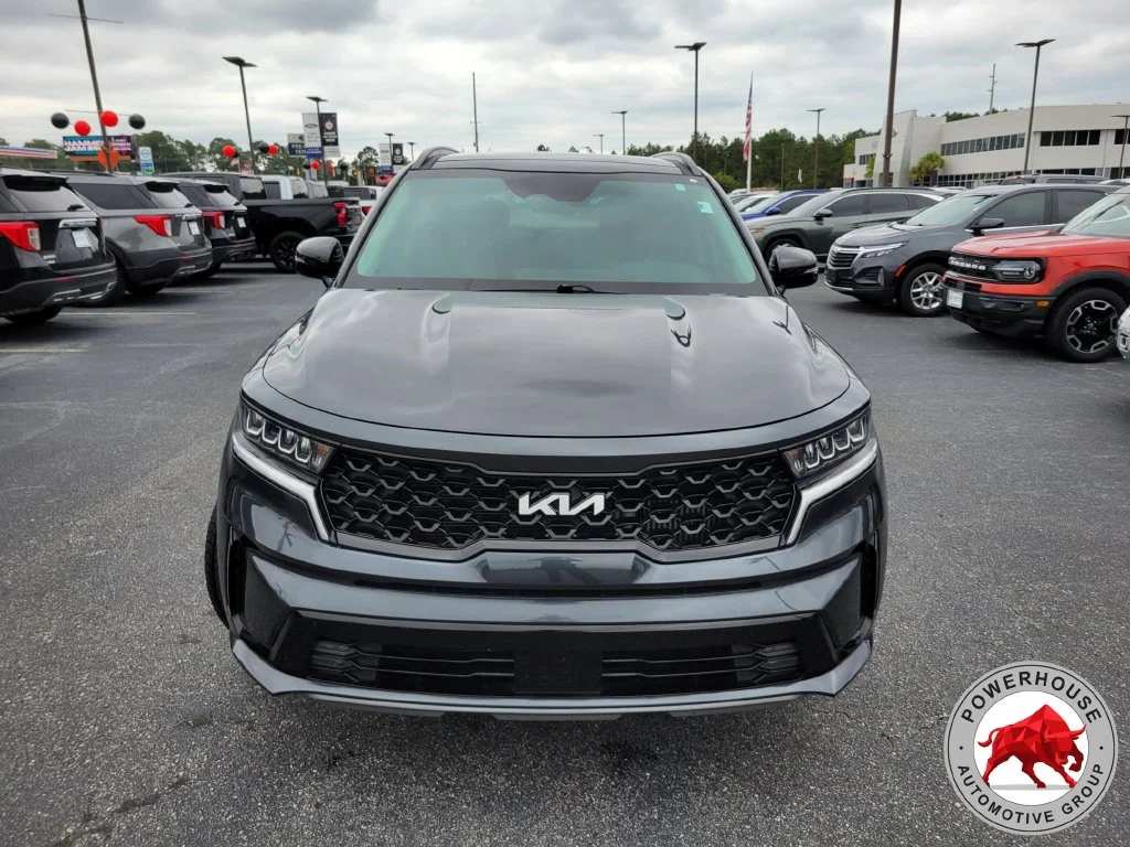 Used 2023 Gray Kia EX image 9