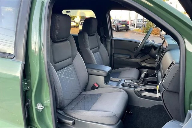 2026 Nissan Frontier SV - Photo 26