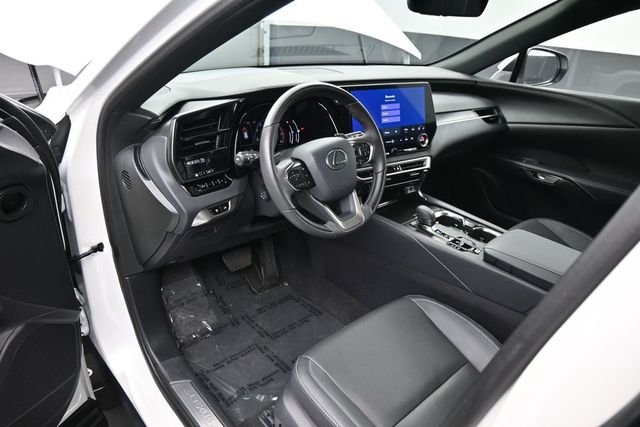 Used 2024 White Lexus 350 Premium image 25