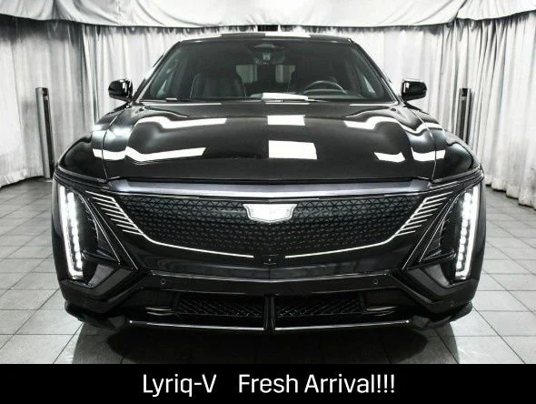 2026 Cadillac Lyriq V Series's photo
