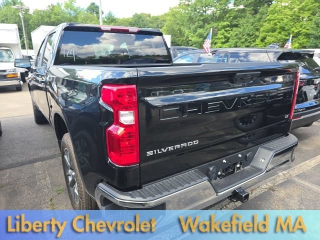 New 2026 Black Chevrolet LT (2FL) image 6