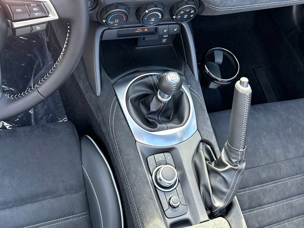 New 2026 Aero Gray Metallic Mazda Club image 14