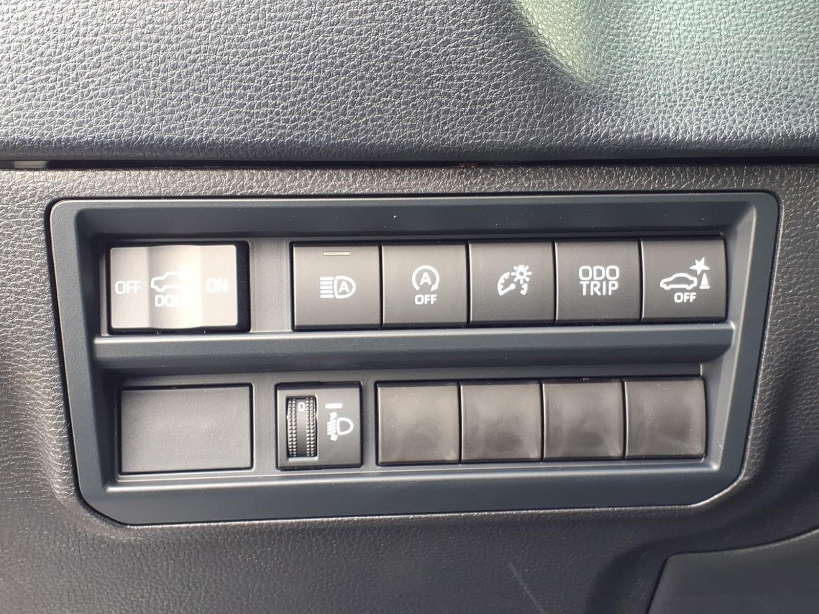 2026 Toyota Tundra SR5 - Photo 7