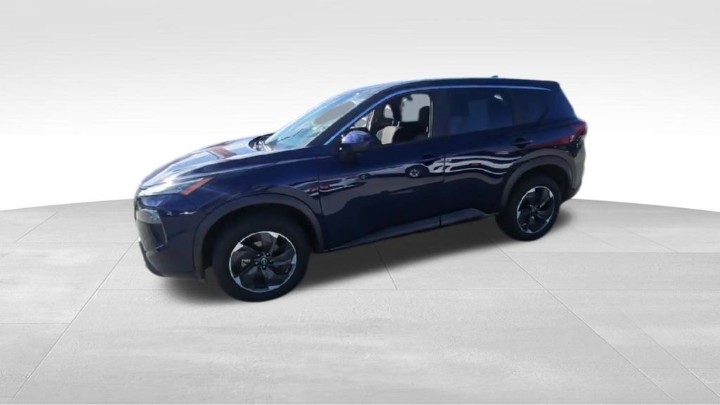 2025 Nissan Rogue SV photo 4