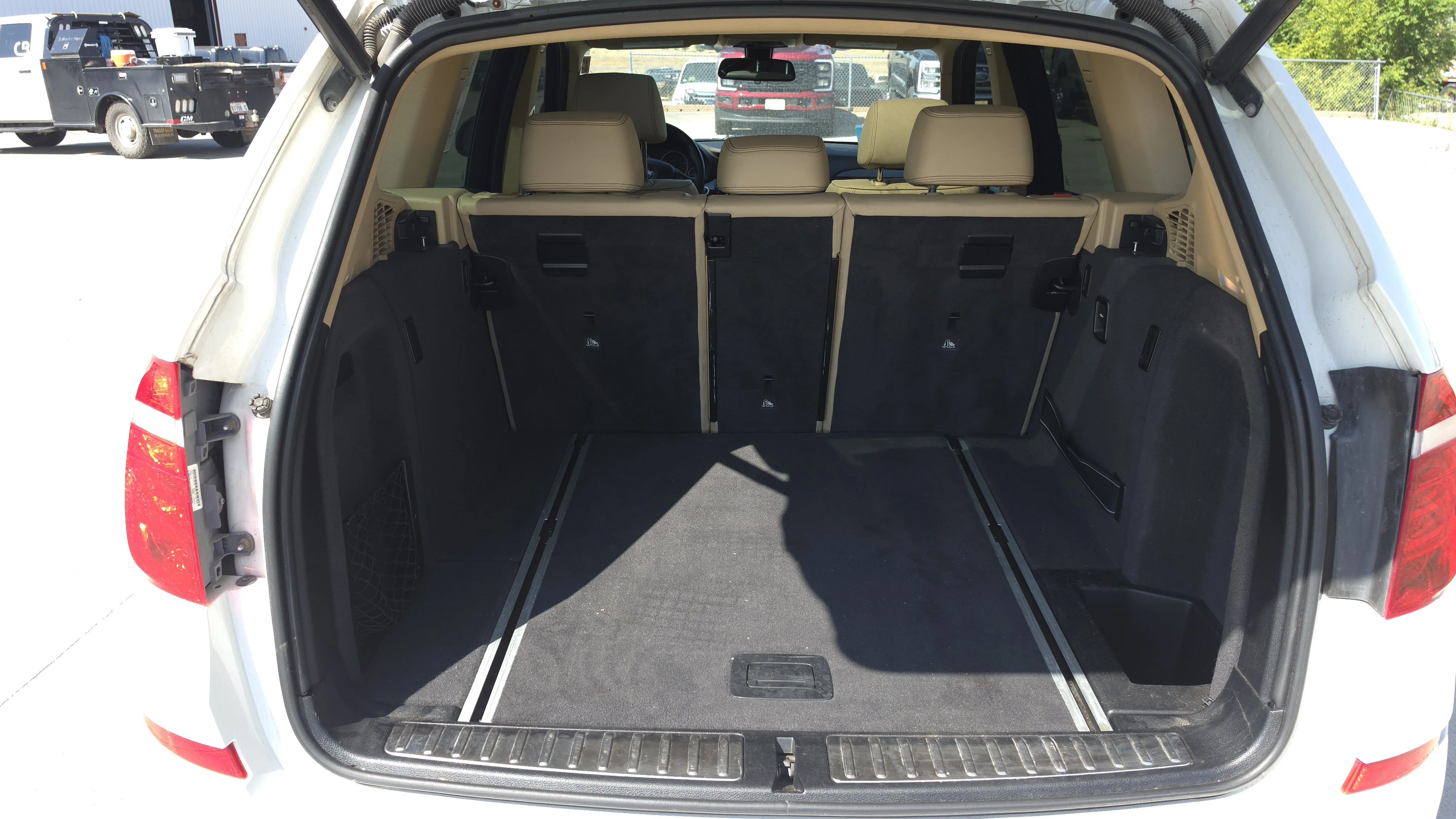 Used 2015 White BMW xDrive28i image 24