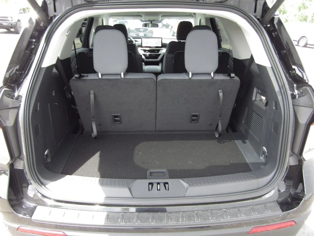 New 2026 Agate Black Metallic Ford Active image 22