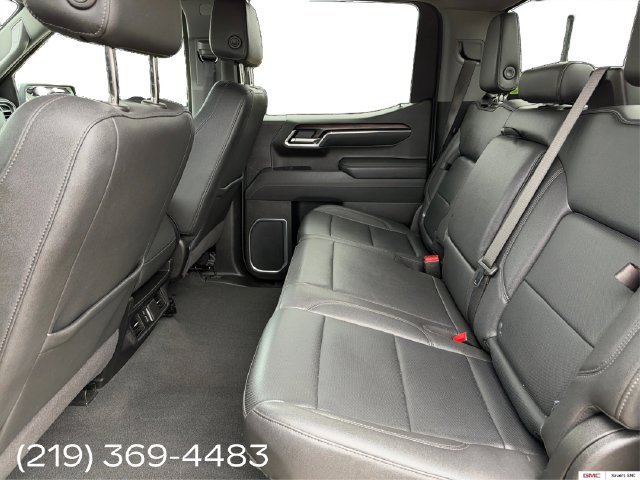 2025 GMC Sierra 1500 SLT - Photo 17