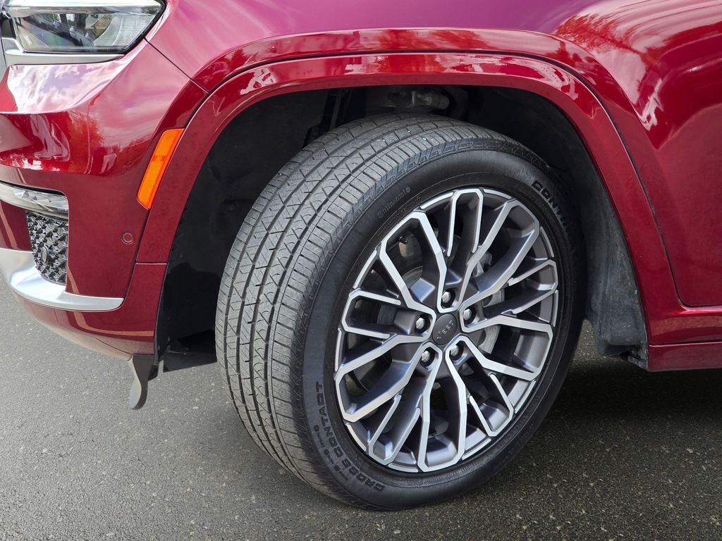 Used 2025 Red Jeep Summit image 38
