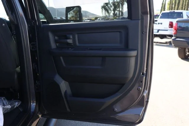2026 RAM 2500 Tradesman/Black Express - Photo 18