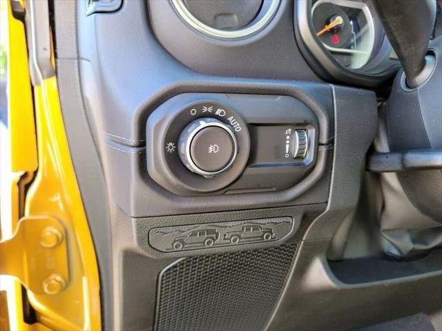 New 2026 Goldilocks Exterior Paint Jeep Sahara image 53