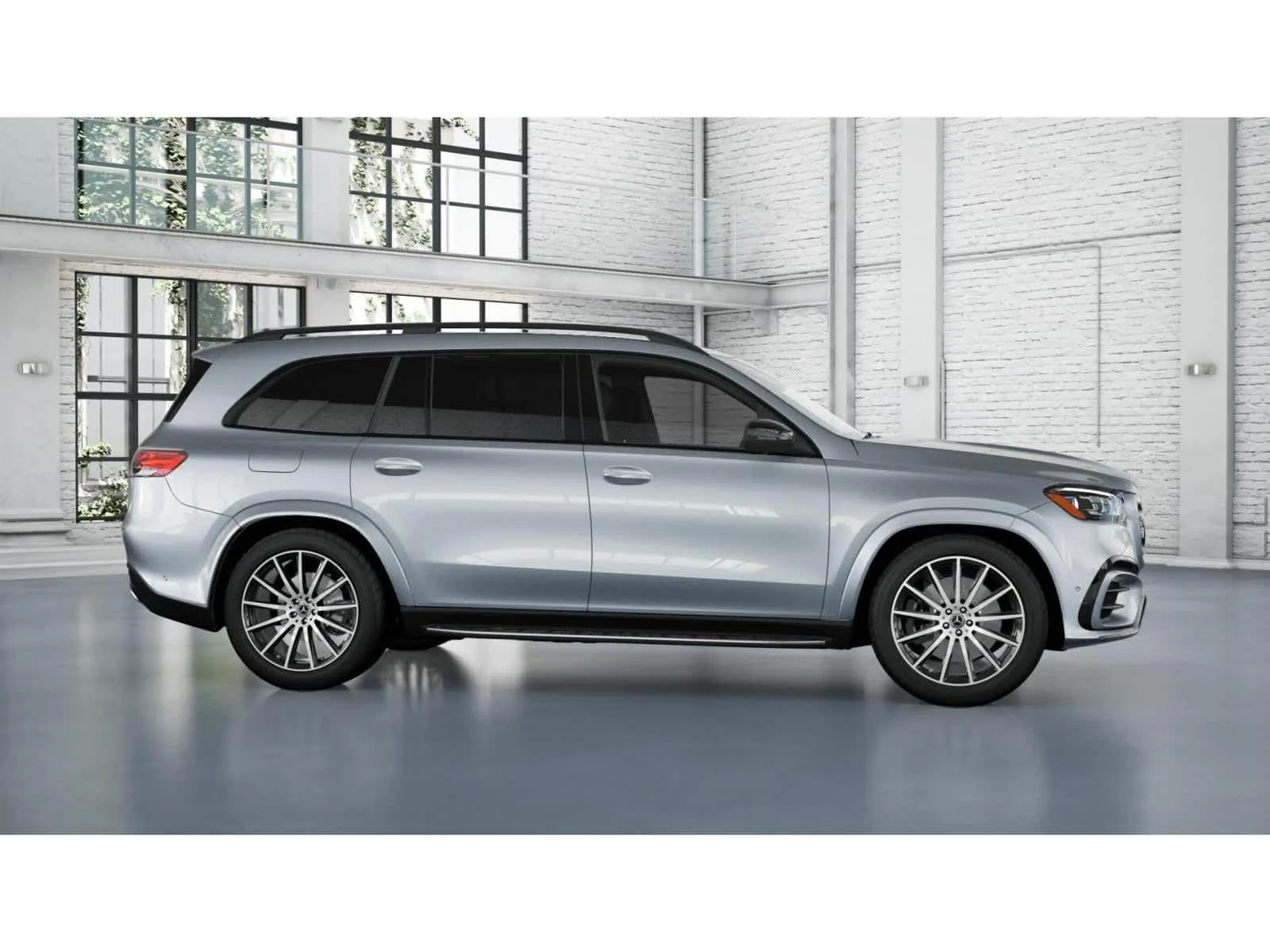 Used 2025 Cirrus Silver Metallic Mercedes-Benz GLS 580 image 15