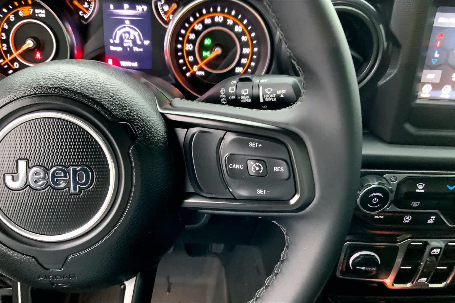 Used 2023 Black Clearcoat Jeep Sport Altitude image 21