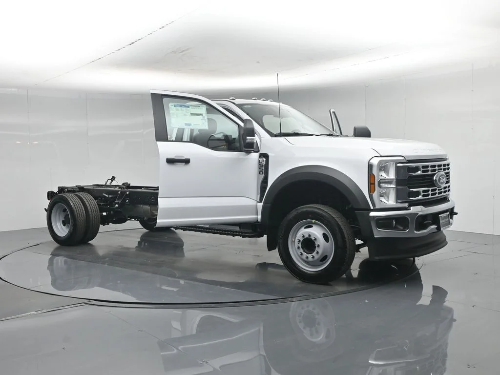 New 2026 White Ford XL image 27