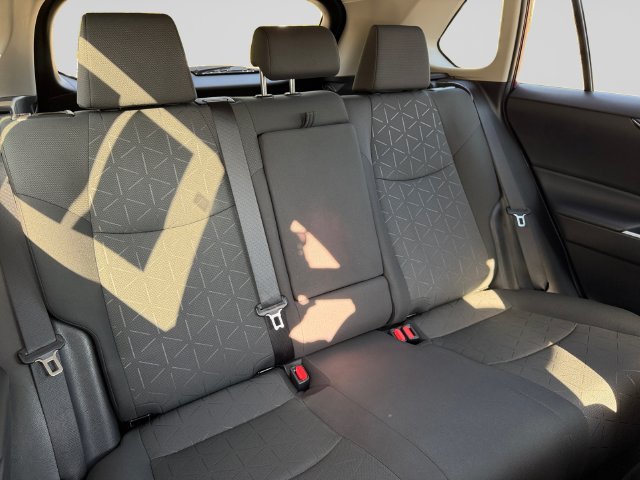 Certified Used 2023 Pearl Toyota XLE image 18