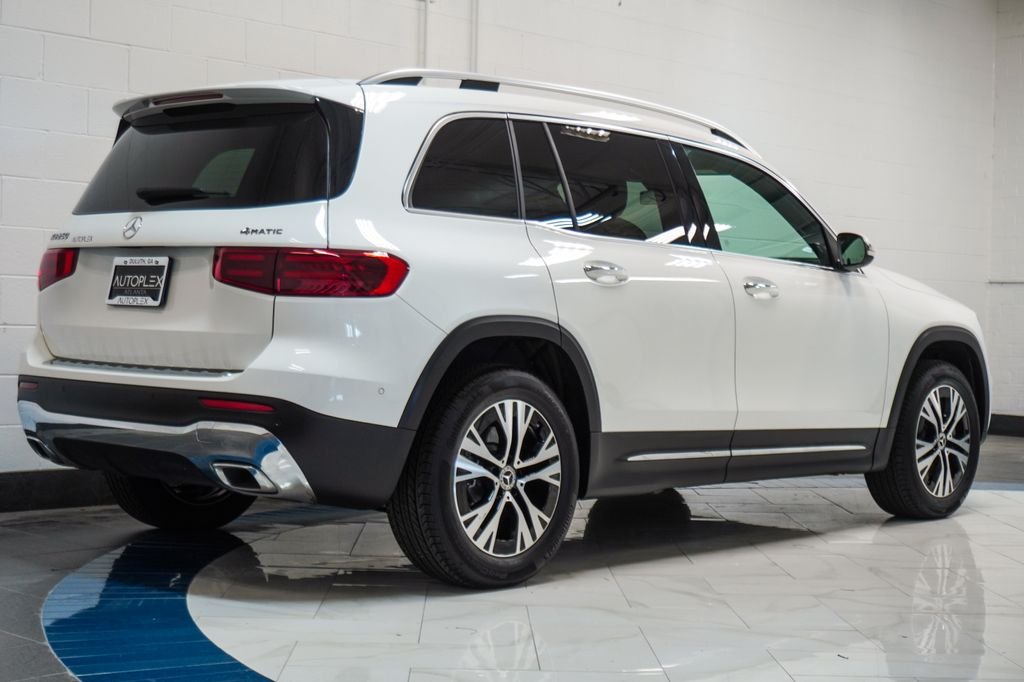 Used 2025 White Mercedes-Benz GLB 250 image 29