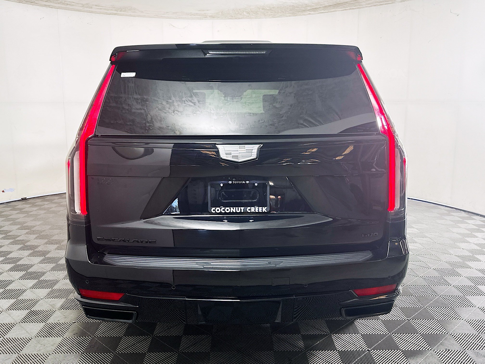 Used 2024 Black Raven Cadillac 4WD Sport Platinum image 4