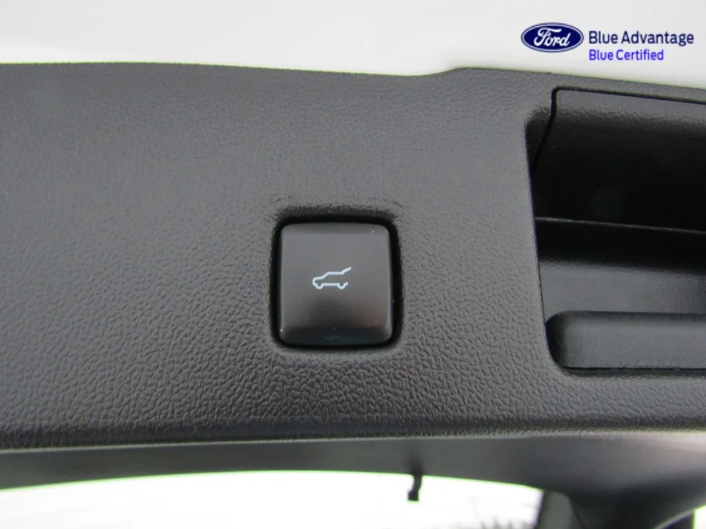 Certified Used 2023 Oxford White Ford ST-Line Select image 22
