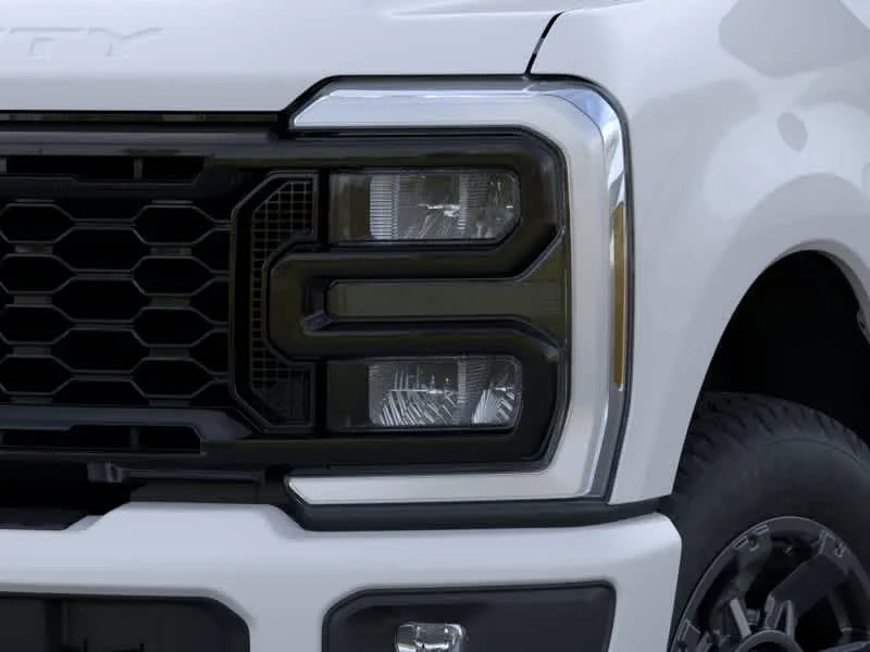 New 2026 Oxford White Ford XL image 18