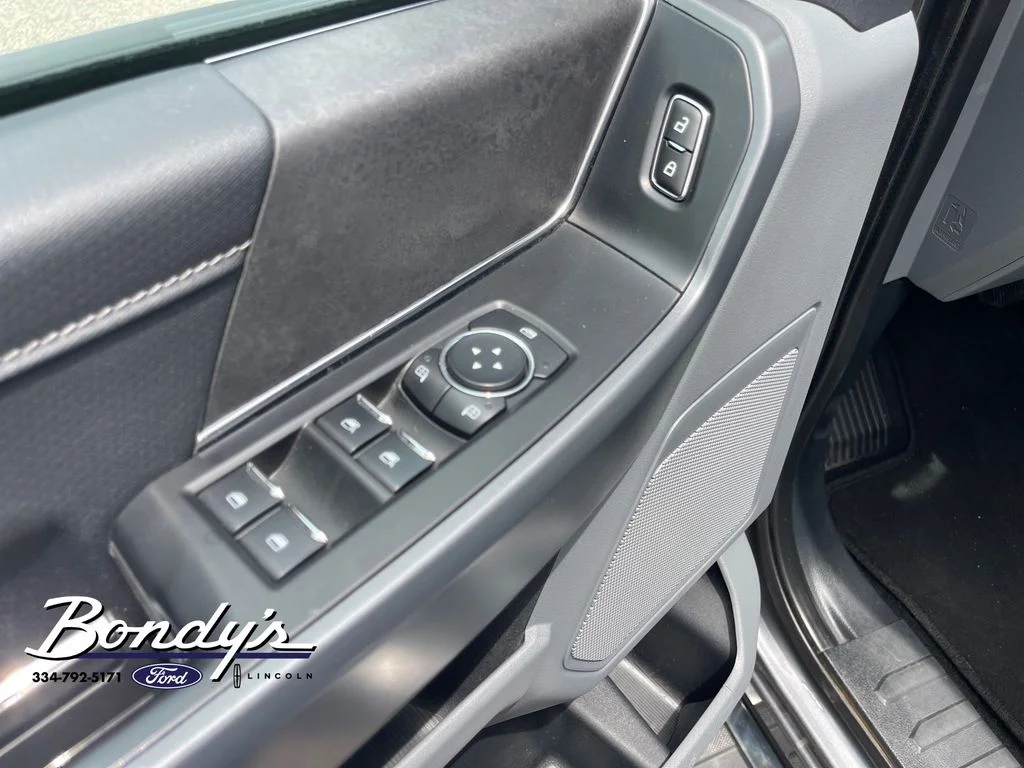 Used 2024 Gray Metallic Ford XLT image 8