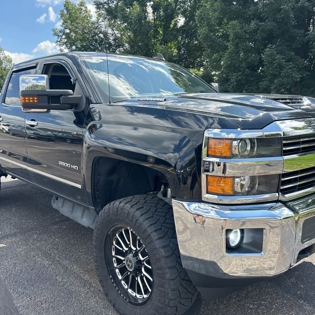 Used 2018 Black Chevrolet LTZ image 5