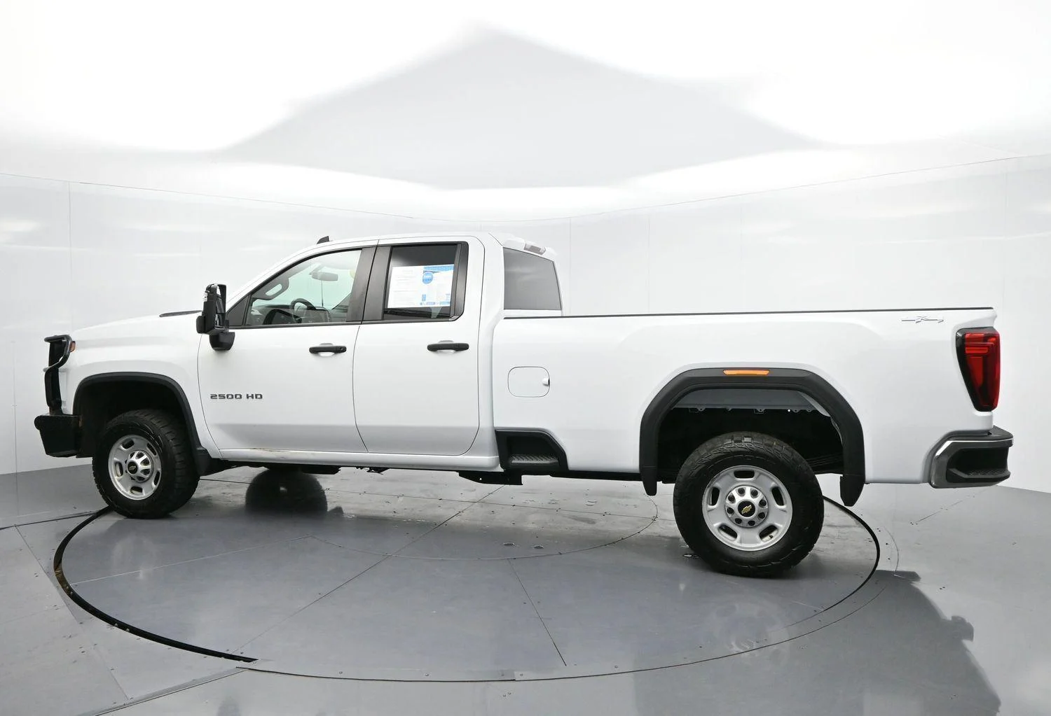 Used 2021 SUMMIT WHITE Chevrolet Work Truck image 5