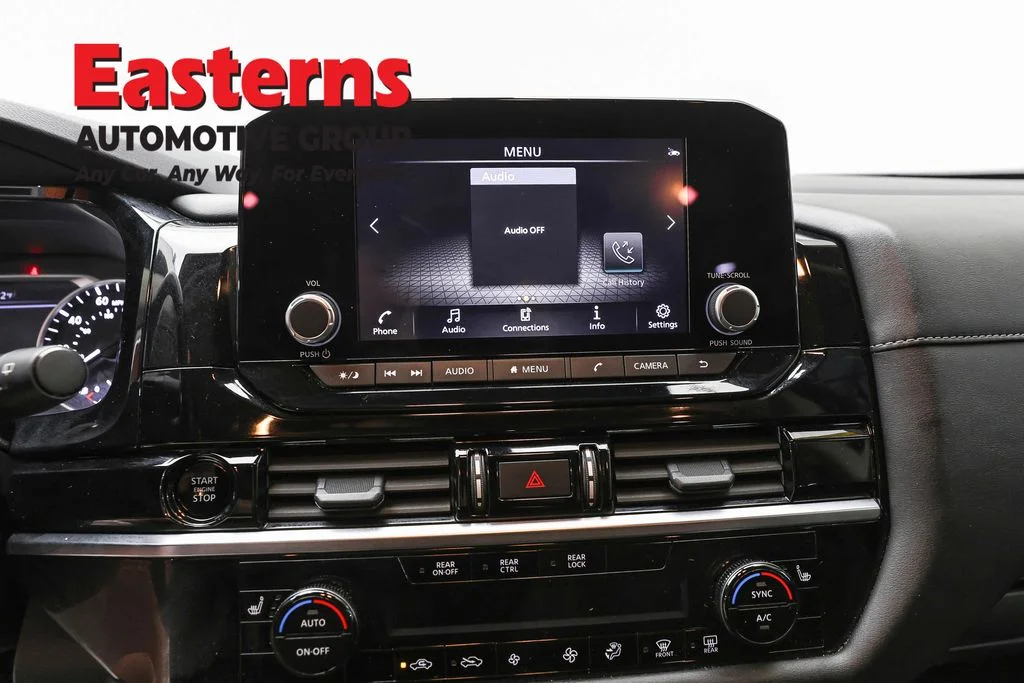 Used 2025 Silver Nissan SV image 12