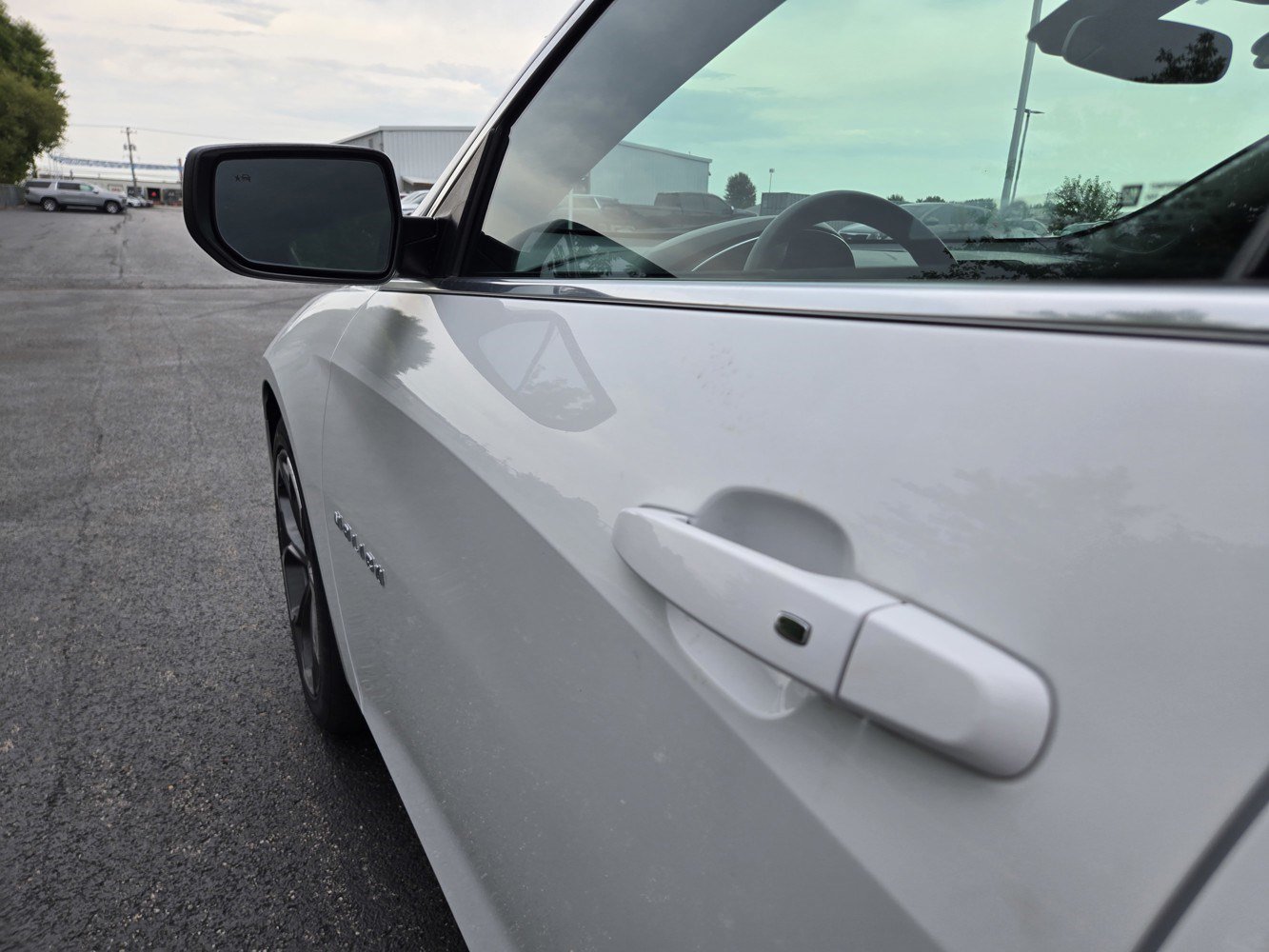 Used 2021 SUMMIT WHITE Chevrolet LT image 35