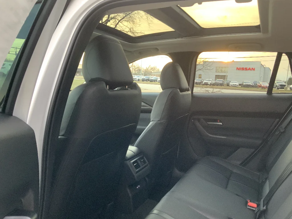 New 2026 Wind Chill Pearl Mazda 2.5 Turbo AWD image 7
