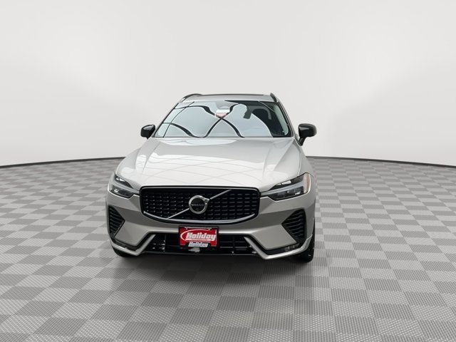 Used 2024 Silver Dawn Metallic Volvo Plus Dark Theme image 33