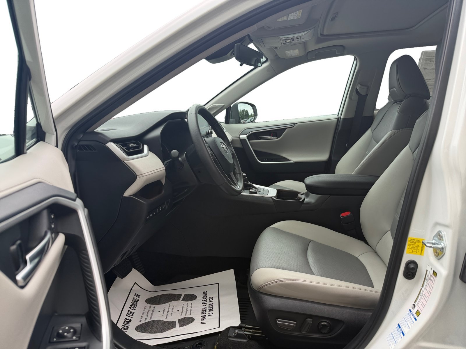 Used 2021 Blizzard Pearl Toyota Limited image 8