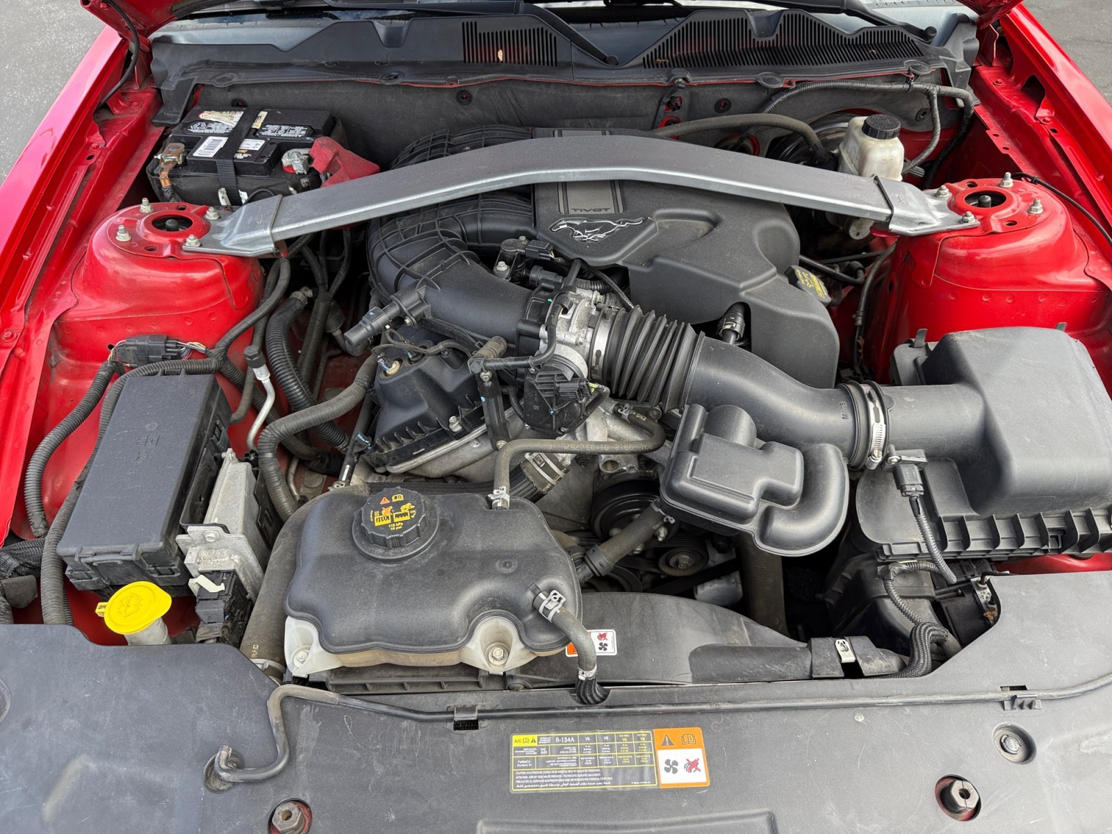 Used 2012 Race Red Ford V6 Premium image 20
