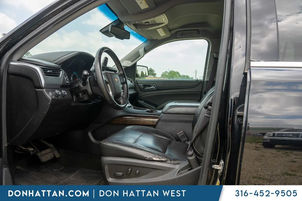 Used 2017 Black Chevrolet LT image 4